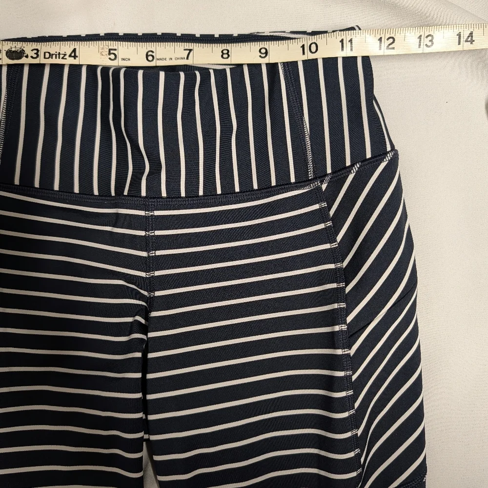 Athleta Navy Blue Striped Yoga Gym Tight Womens Leggings Size XSmall